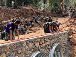 Satgas Gulbencal Kodam I/BB Rampungkan Pembangunan Jembatan Aramco di Desa Masundung