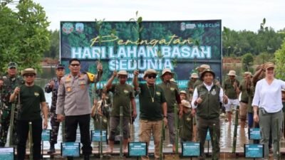Peringatan Hari Lahan Basah Sedunia di Bulungan : Kolaborasi Menteri, Gubernur, dan Kapolda Kaltara Tanam Mangrove